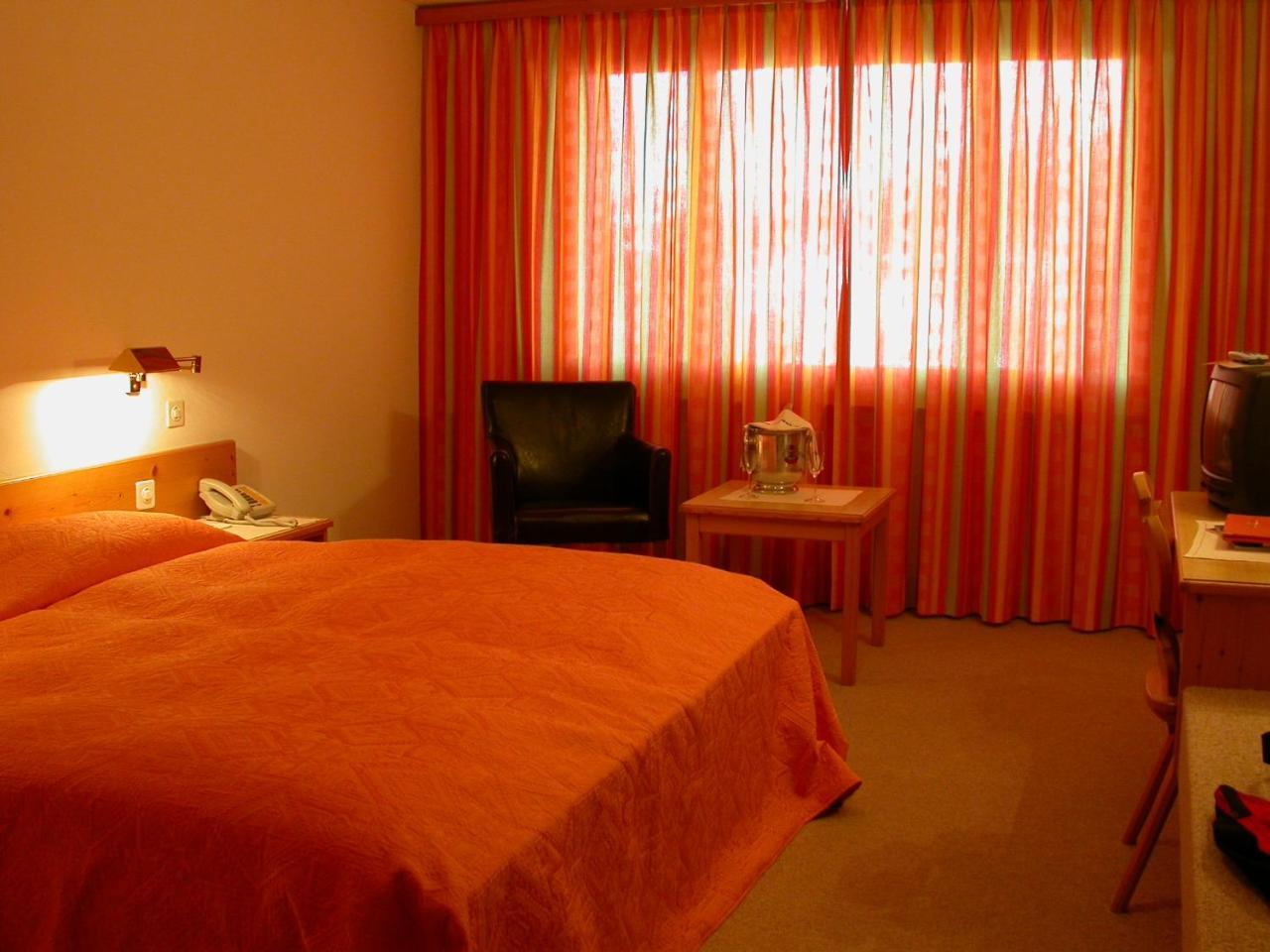 Hotel Poestli Maloja Εξωτερικό φωτογραφία